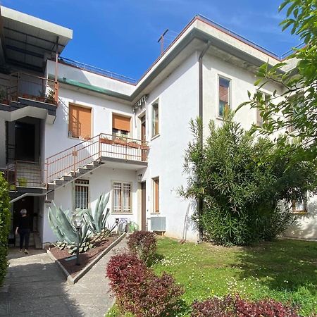 Andry House Apartment Peschiera del Garda Exterior photo